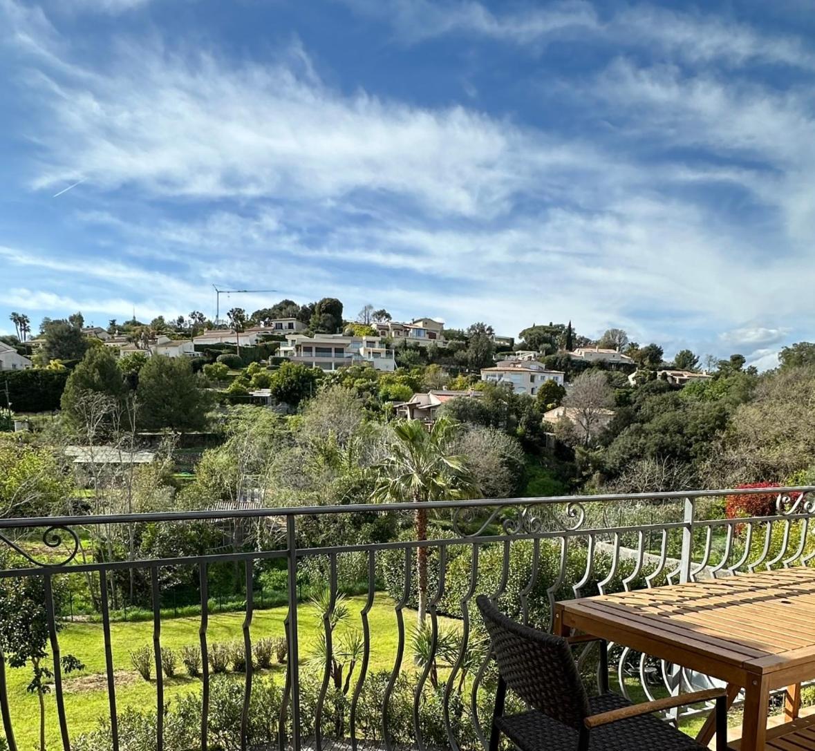 Villa Constance 3 Antibes - Spacieux Logement En Dernier Etage Εξωτερικό φωτογραφία